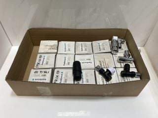 Lot 655  
            Marchington SR19 - Delivery or Collection 

                
QTY OF ASSORTED RADIATOR VALVES TO INCLUDE CHROME TRV VALVES WITH LOCK SHIELDS - ...