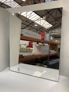 Lot 673  
            Marchington SR19 - Collection 

                
(COLLECTION ONLY) VITRA 600MM CLASSIC MIRROR #61319 - ORIGINAL RRP £182: LOCATION...
