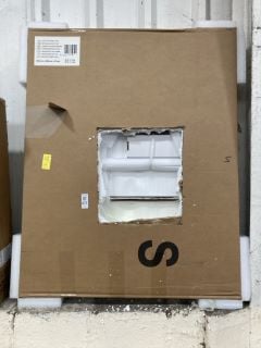 Lot 677  
            Marchington SR19 - Delivery or Collection 

                
STAINLESS STEEL STRAIGHT TUBED HEATED TOWEL RADIATOR 800 X 600MM - RRP £219: LOCA...