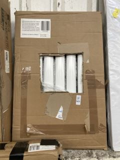 Lot 689  
            Marchington SR19 - Delivery or Collection 

                
WHITE HORIZONTAL SINGLE OVAL TUBED RADIATOR 413 X 635MM - RRP £149: LOCATION - B3
