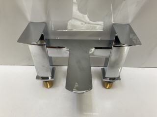 Lot 740  
            Marchington SR19 - Delivery or Collection 

                
DECK MOUNTED BATH FILLER IN CHROME - RRP £285: LOCATION - RACKING 3