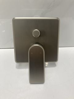 Lot 776  
            Marchington SR19 - Delivery or Collection 

                
MANUAL SHOWER VALVE WITH DIVERTER IN BRUSHED NICKEL - RRP £135: LOCATION - RACKING 3
