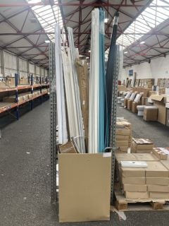 Lot 788  
            Marchington SR19 - Collection 

                
(COLLECTION ONLY) QTY OF ASSORTED ITEMS TO INCLUDE SHOWER WALL PROFILES, WET ROOM...