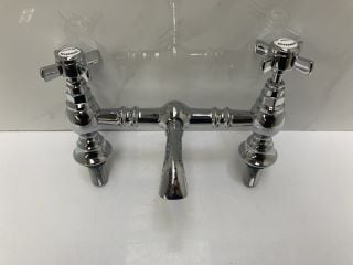 Lot 793  
            Marchington SR19 - Delivery or Collection 

                
TRADITIONAL BRIDGE STYLE BASIN MIXER IN CHROME - RRP £205: LOCATION - RACKING 3