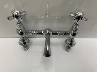 Lot 796  
            Marchington SR19 - Delivery or Collection 

                
TRADITIONAL BRIDGE STYLE BASIN MIXER IN CHROME - RRP £205: LOCATION - RACKING 3