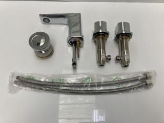 Lot 804  
            Marchington SR19 - Delivery or Collection 

                
3TH BASIN MIXER IN CHROME WITH SPRUNG WASTE - RRP £299: LOCATION - RACKING 3