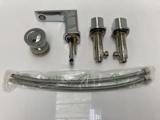 Lot 805  
            Marchington SR19 - Delivery or Collection 

                
3TH BASIN MIXER IN CHROME WITH SPRUNG WASTE - RRP £299: LOCATION - RACKING 3