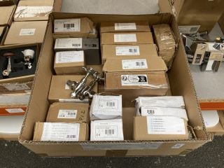 Lot 844  
            Marchington SR19 - Delivery or Collection 

                
QTY OF ASSORTED RADIATOR VALVES - RRP £500: LOCATION - RACKING 3
