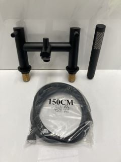 Lot 846  
            Marchington SR19 - Delivery or Collection 

                
DECK MOUNTED BSM IN BLACK WITH PENCIL STYLE HANDSET & HOSE - RRP £310: LOCATION -...