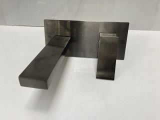 Lot 847  
            Marchington SR19 - Delivery or Collection 

                
WALL MOUNTED BASIN MIXER IN GUN METAL GREY - RRP £225: LOCATION - RACKING 3