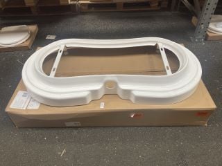 Lot 870  
            Marchington SR19 - Delivery or Collection 

                
DOUBLE ENDED FREESTANDING BATH BASE ONLY 1310 X 685 X 160MM - RRP £135: LOCATION ...