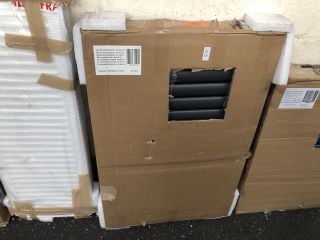 Lot 921  
            Marchington SR19 - Delivery or Collection 

                
ANTHRACITE HORIZONTAL DOUBLE OVAL TUBED RADIATOR 1003 X 635MM - RRP £515: LOCATIO...