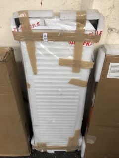 Lot 922  
            Marchington SR19 - Delivery or Collection 

                
MILANO PANEL PLUS COMPACT RADIATOR 1200 X 400MM - RRP £235: LOCATION - B4