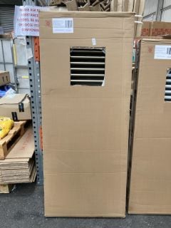 Lot 959  
            Marchington SR19 - Delivery or Collection 

                
TRADITIONAL HORIZONTAL 3 COLUMN CAST IRON STYLE RADIATOR IN BRONZE 1595 X 600MM -...