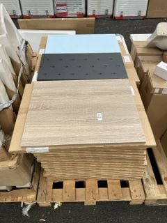 Lot 968  
            Marchington SR19 - Delivery or Collection 

                
PALLET OF ASSORTED FACIAS - RRP £2500: LOCATION - B6 (KERBSIDE PALLET DELIVERY)