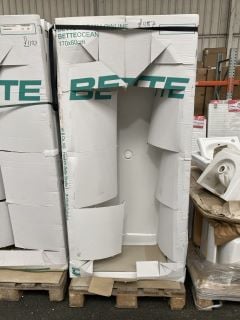 Lot 984  
            Marchington SR19 - Delivery or Collection 

                
BETTE OCEAN LOW LINE SUPER STEEL PORCELAIN 1700 X 800MM BATH - RRP £1187: LOCATIO...