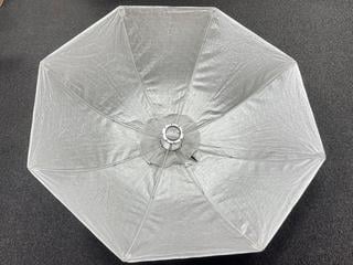 Lot 139  
            Marchington - Delivery or Collection 

                
ELINCHROM ROTALUX 74" OCTA SOFTBOX STUDIO LIGHTING EQUIPMENT. (WITH CARRY CASE) [...