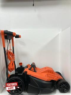 Lot 158  
            Marchington - Delivery or Collection 

                
BLACK + DECKER 38CM 1600W WITH 12M POWER CORD INCLUDED LAWN MOWER. [JPTM147965]