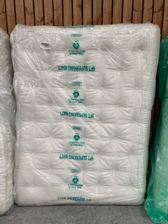 Lot 119  
            Marchington SR11 - Delivery or Collection 

                
JOHN LEWIS & PARTNERS BRITISH NATURAL COLLECTION LINEN 3250 KINGSIZE MATTRESS - O...