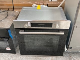 Lot 152  
            Marchington SR11 - Delivery or Collection 

                
BOSCH BUILT IN SINGLE ELECTRIC OVEN: MODEL HBS573BS0B - ORIGINAL RRP £606: LOCATI...