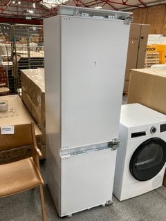 Lot 17  
            Marchington SR11 - Delivery or Collection 
                
SAMSUNG INTEGRATED FRIDGE FREEZER MODEL : BRB70F26CEF0 - ORIGINAL RRP - £1149: LO...