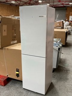 Lot 226  
            Marchington SR11 - Delivery or Collection 

                
BOSCH FRIDGE FREEZER: MODEL KGN27NWEAG - ORIGINAL RRP £469: LOCATION - C3