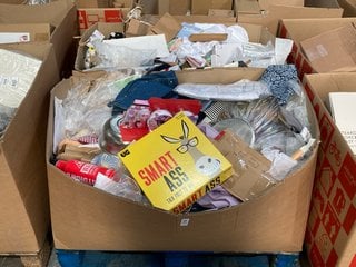 Lot 253  
            Marchington SR11 - Delivery or Collection 

                
PALLET OF ASSORTED ITEMS TO INCLUDE UNIVERSITY GAMES SMARTASS TALK FIRST TO WIN B...