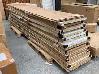 Lot 262  
            Marchington SR11 - Collection 

                
(COLLECTION ONLY) PALLET OF ASSORTED WORKTOPS IN VARIOUS SIZES & DESIGNS: LOCATIO...