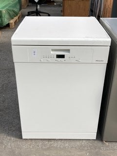 Lot 28  
            Marchington SR11 - Delivery or Collection 
                
MIELE DISHWASHER: MODEL G5110FSDWE - ORIGINAL RRP £779: LOCATION - B4