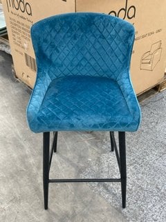 Lot 339  
            Marchington SR11 - Delivery or Collection 

                
MODERN CONTEMPORARY STYLE BAR STOOL IN MARINE BLUE: LOCATION - A4