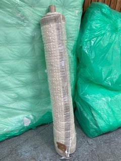 Lot 342  
            Marchington SR11 - Delivery or Collection 

                
LA REDOUTE DIANO KNITTED EFFECT 100% WOOL RUG IN NATURAL BEIGE SIZE : 160X230CM -...