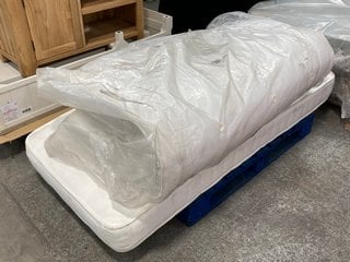 Lot 348  
            Marchington SR11 - Delivery or Collection 

                
2 X ASSORTED Mattresses TO INCLUDE LOAF.COM SOFA BED MATTRESS 133X180CM: LOCATION...