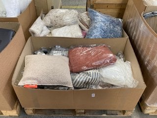 Lot 436  
            Marchington SR11 - Delivery or Collection 

                
PALLET OF ASSORTED ITEMS TO INCLUDE STOVE HEATED CUSHION IN NATURAL: LOCATION - B...