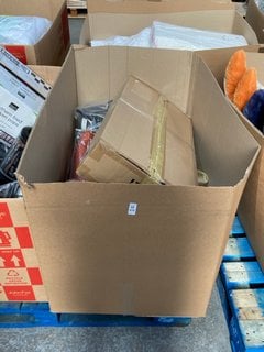 Lot 474  
            Marchington SR11 - Delivery or Collection 

                
QTY OF ASSORTED ITEMS TO INCLUDE JOHN LEWIS & PARTNERS WOODEN TRAIN TABLE & TRACK...