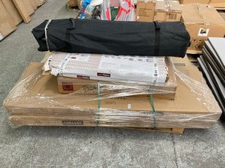 Lot 489  
            Marchington SR11 - Delivery or Collection 

                
PALLET OF ASSORTED ITEMS TO INCLUDE POP UP GAZEBO IN BLACK: LOCATION - A7 (KERBSI...