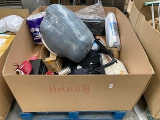 Lot 528  
            Marchington SR11 - Delivery or Collection 

                
PALLET OF ASSORTED ITEMS TO INCLUDE SILENTNIGHT ADJUSTABLE MEMORY FOAM PILLOW: LO...