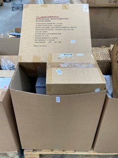 Lot 552  
            Marchington SR11 - Delivery or Collection 

                
QTY OF ASSORTED ITEMS TO INCLUDE JOHN LEWIS & PARTNERS 40L 2 SECTION RECYCLER IN ...