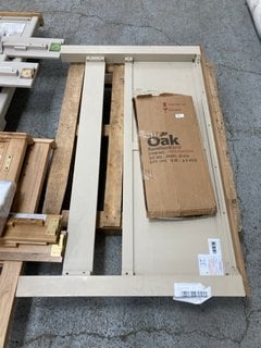 Lot 11  
            Marchington SR11 - Delivery or Collection 

                
OAK FURNITURELAND OTTO SOLID HARDWOOD DOUBLE HEADBOARD: LOCATION - D2