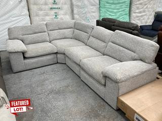 Lot 39  
            Marchington SR11 - Delivery or Collection 

                
OAK FURNITURELAND MORGAN MODULAR 4 SEATER CORNER SOFA IN SANTOS SILVER - ORIGINAL...