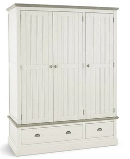 Lot 47  
            Marchington SR11 - Delivery or Collection 

                
OAK FURNITURELAND BROMPTON TRIPLE WARDROBE - ORIGINAL RRP £1,449.99: LOCATION - D...