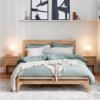 Lot 6  
            Marchington SR11 - Delivery or Collection 

                
OAK FURNITURELAND BURLEIGH GREY SOLID HARDWOOD DOUBLE BED - ORIGINAL RRP £649.99:...