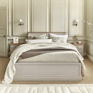Lot 7  
            Marchington SR11 - Delivery or Collection 

                
OAK FURNITURELAND HENLEY DOUBLE BED - ORIGINAL RRP £579.99: LOCATION - D2 (KERBSI...