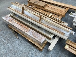 Lot 9  
            Marchington SR11 - Delivery or Collection 

                
OAK FURNITURELAND OTTO SOLID HARDWOOD 5FT KING-SIZE BED - ORIGINAL RRP £699.99: L...