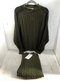 Lot 1002  
            Marchington SR13 - Parcel Delivery Only 
                
2 X MENS PELLADOR CABLE KNIT JUMPERS IN KHAKI-UK SIZES L/XXXL: LOCATION - C16