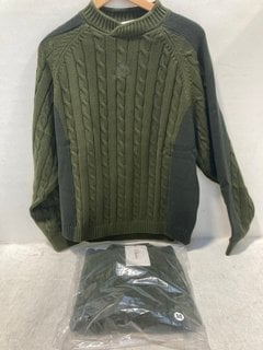 Lot 1026  
            Marchington SR13 - Parcel Delivery Only 

                
2 X PELLADOR MENS CABLE KNIT JUMPERS IN KHAKI-UK SIZES L/XL: LOCATION - C15