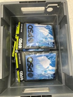 Lot 1048  
            Marchington SR13 - Parcel Delivery Only 

                
6 X PAIRS OF PSD MENS CORE STANDARD BOXER SHORTS IN BLUE-VARIOUS SIZES TO INCLUDE...