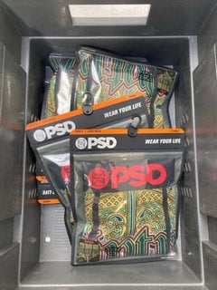 Lot 1069  
            Marchington SR13 - Parcel Delivery Only 

                
7 X PAIRS OF PSD MENS CORE STANDARD BOXERS IN VARIOUS SIZES TO INCLUDE L-ORIGINAL...