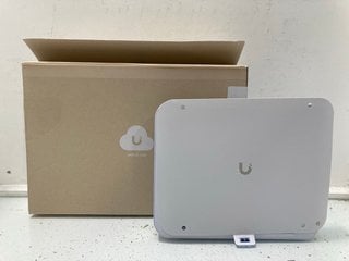 Lot 1080  
            Marchington SR13 - Parcel Delivery Only 

                
UNIFI SWITCH PRO 8 PoE - ORIGINAL RRP: £262.00: LOCATION - C13