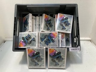 Lot 1097  
            Marchington SR13 - Parcel Delivery Only 

                
QTY OF WIRELESS LAVALIER MICROPHONE PACKS - MODEL NO. J3: LOCATION - C13