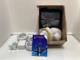 Lot 1172  
            Marchington SR13 - Parcel Delivery Only 

                
CELL PHONE SIGNAL BOOSTER: LOCATION - C9